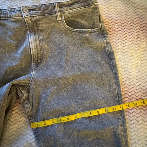 Abercrombie & Fitch Curve Love Grey The Mom Jean High Rise Jeans - Size 16 / 33 - Picture 8 of 11